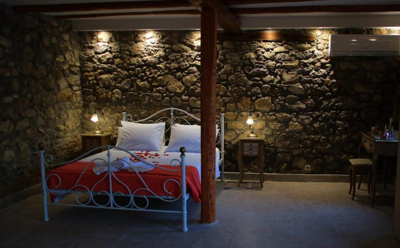 The Stone Suite โมไรตีกา ภายนอก รูปภาพ